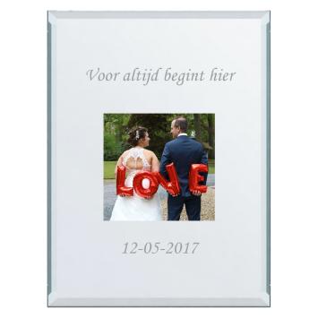 Spiegel met zwart wit foto